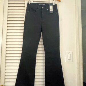 VERONICA BEARD "BEVERLY" SKINNY FLARE BLACK SIZE 28/6 NWT!!